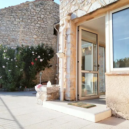 Genereuse Superbe Vue Degagee La Roche-sur-le-Buis
