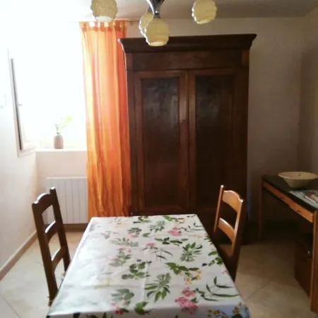 Genereuse Superbe Vue Degagee Villa
