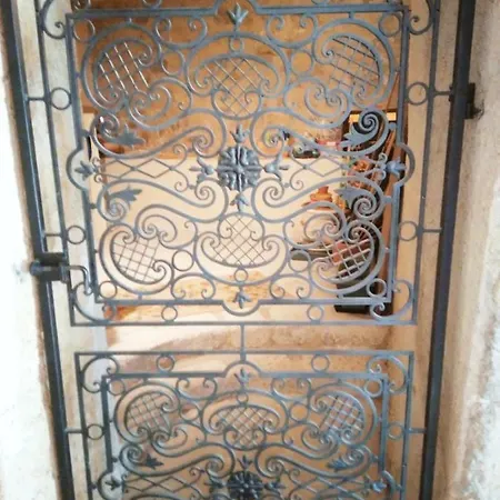 Genereuse Superbe Vue Degagee